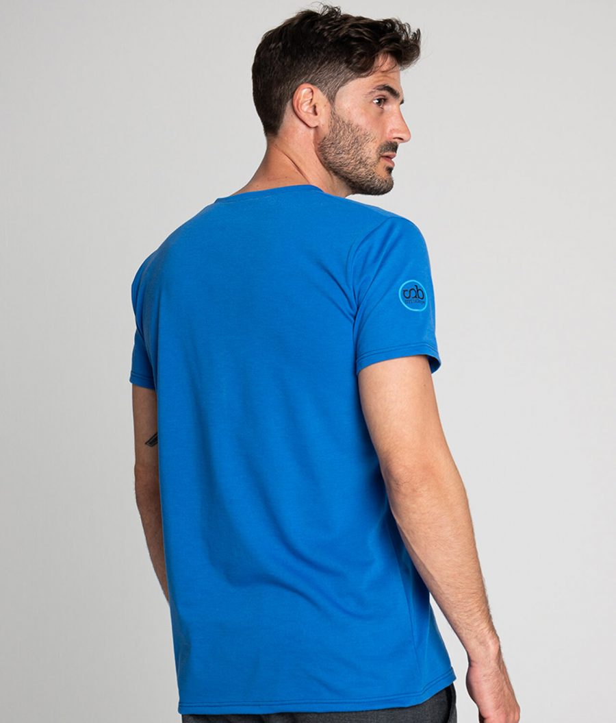 Camiseta antimosquitos hombre cuello pico azul 4